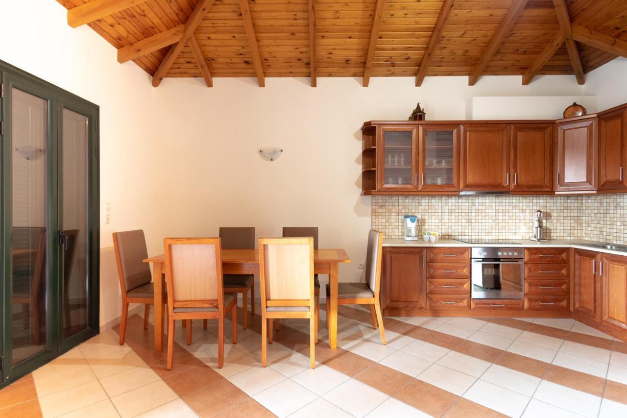 Papadeas Villas Megali Mantineia Extérieur photo